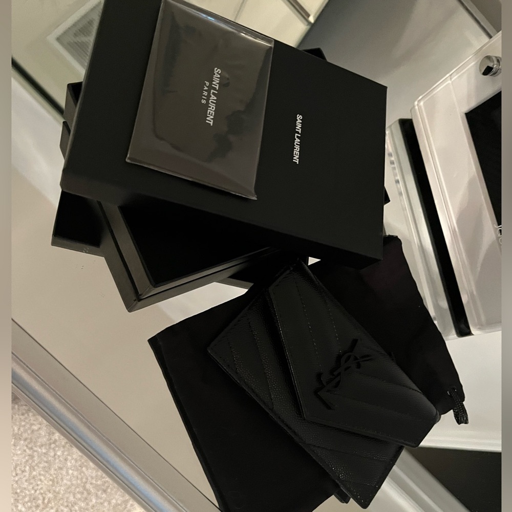 Authentic YSL Grain de Poudre Tech Cardholder - Picture 9 of 11